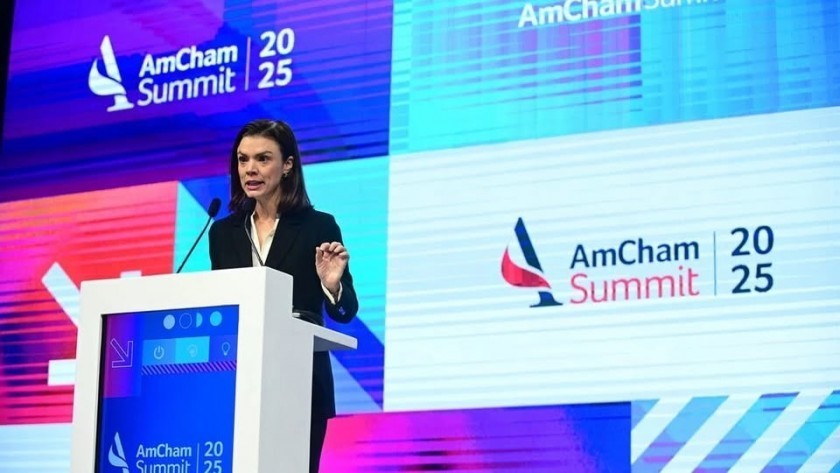 Embajada de EEUU: “Milei está implementando un cambio radical en la Argentina”